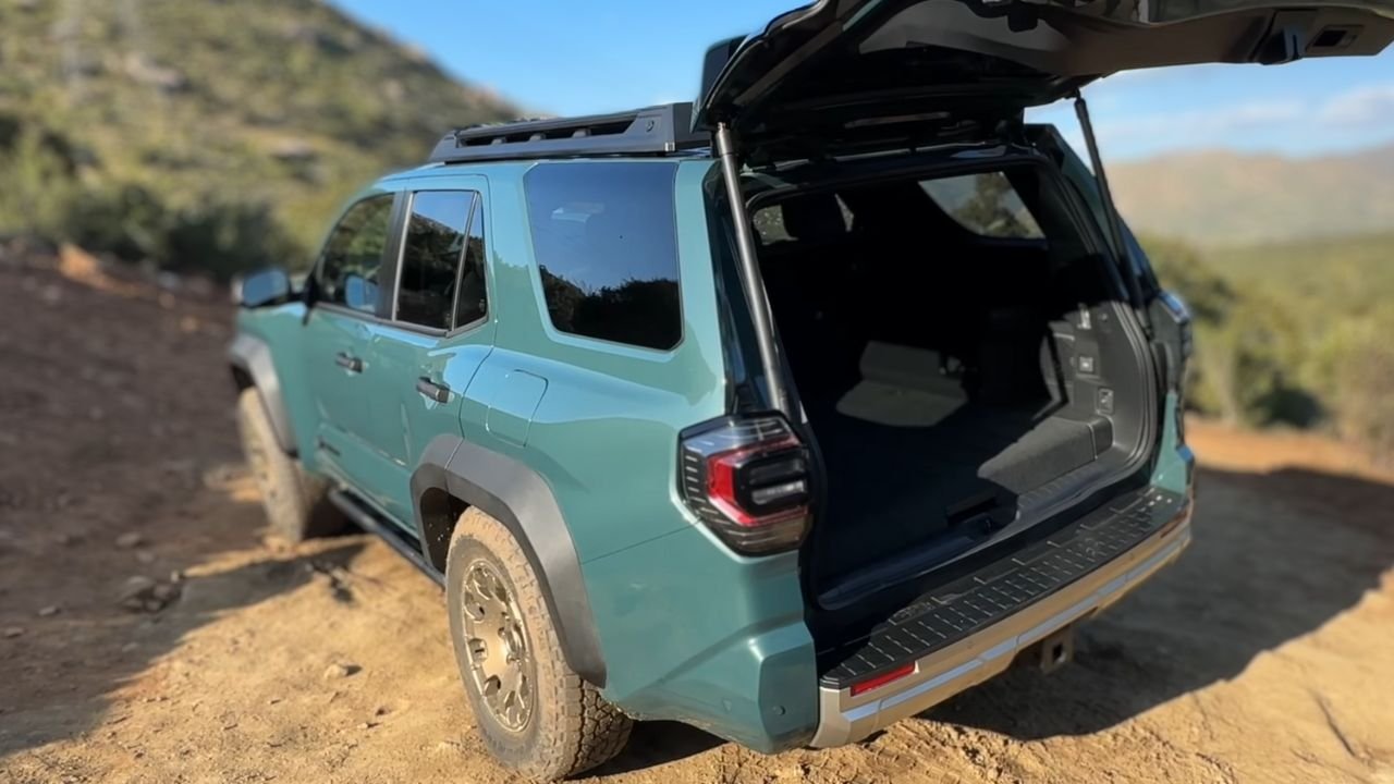 2025 Toyota 4runner Spy Photos