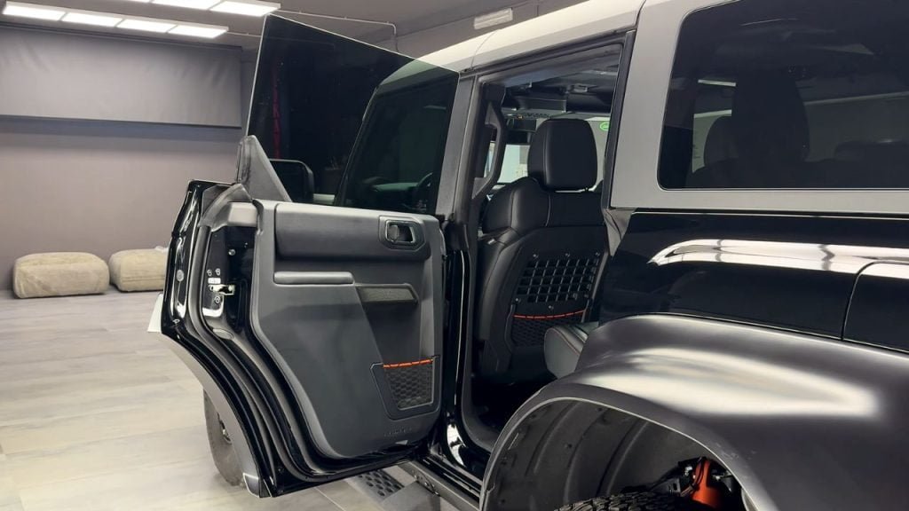 2024 ford bronco interior images