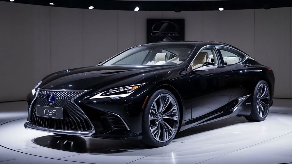2025 Lexus ES Spy Shots