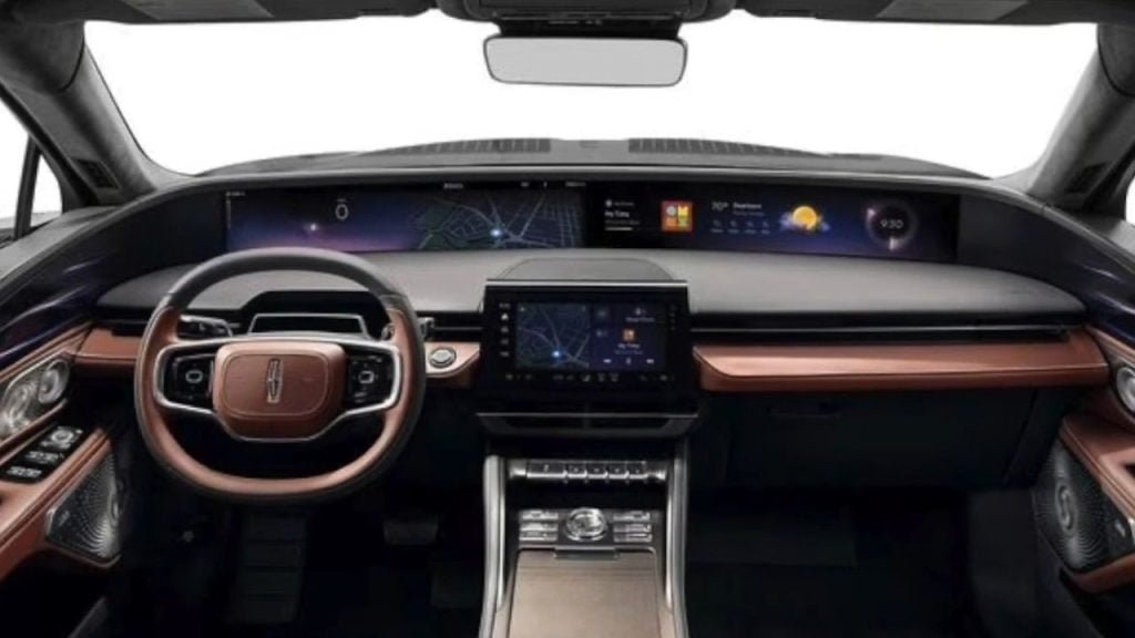 Interior Innovations: A Peek Inside the 2025 Expedition