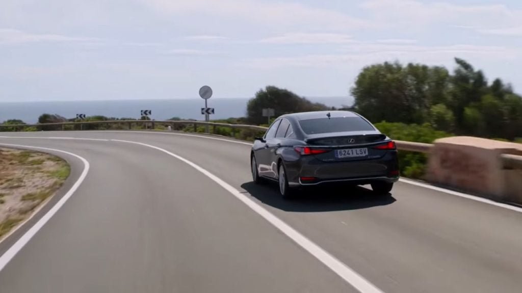 2025 Lexus ES Preview: What to Expect