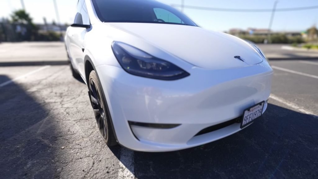 Tesla's Model Y Long Range RWD Hits European Roads with 373-Mile Range!