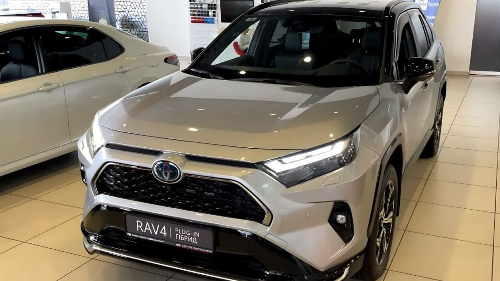 2025 Toyota RAV4 plug-in hybrid