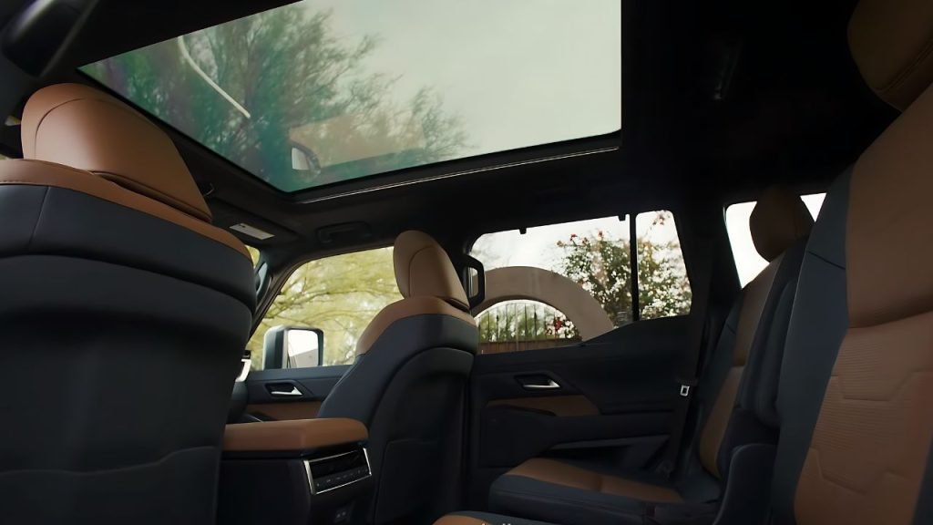 Top 5 Reasons to Wait for the 2025 Lexus GX