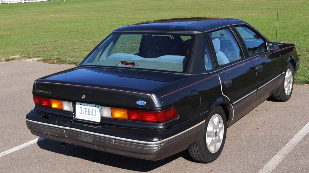 1988 Ford Tempo GLS