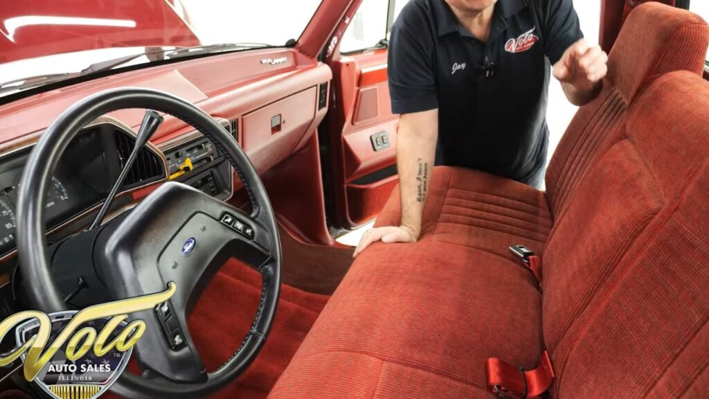 1988 Ford F150 XLT Lariat Interior