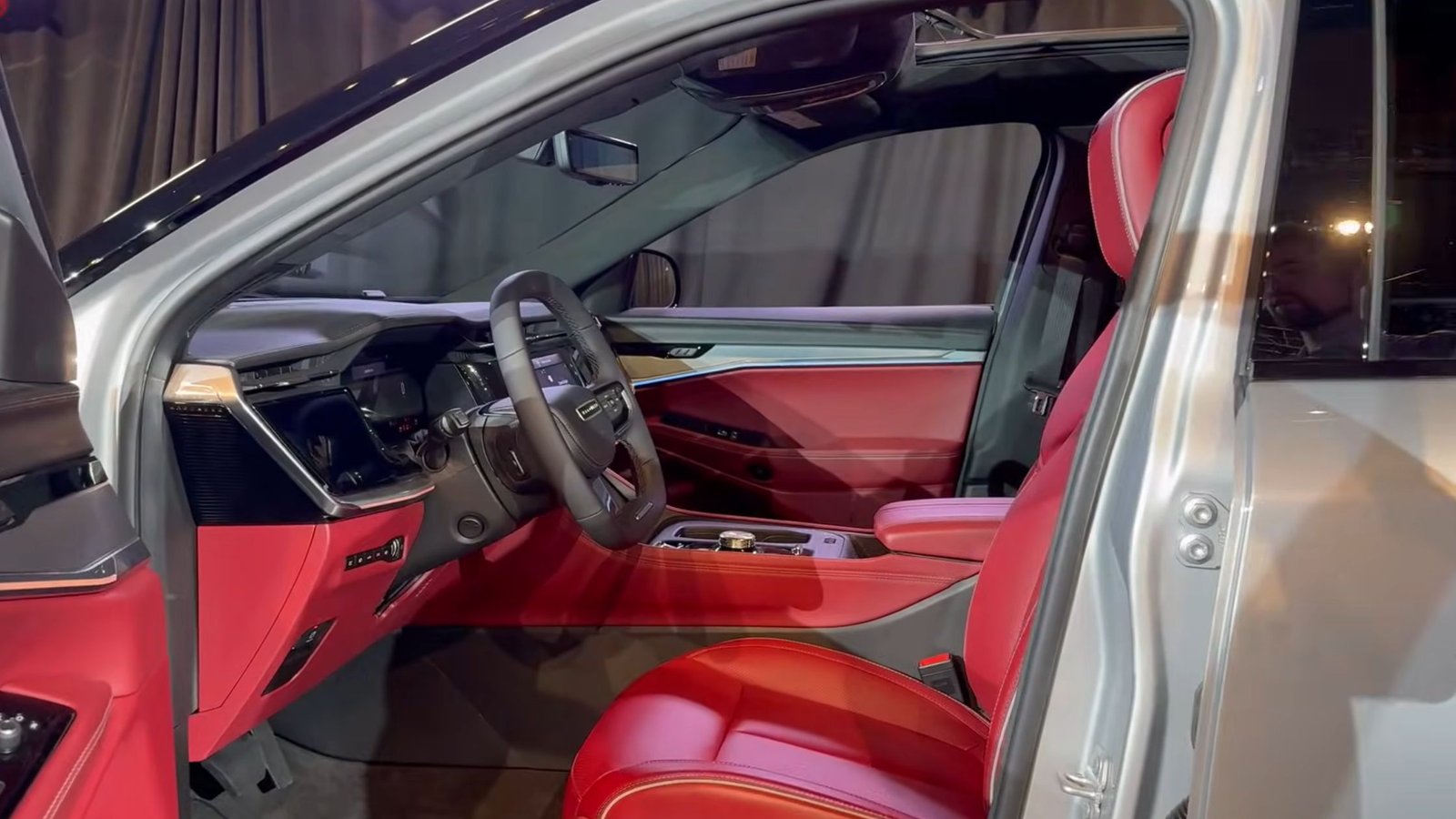 2025 Jeep Wagoneer S Interior Overview