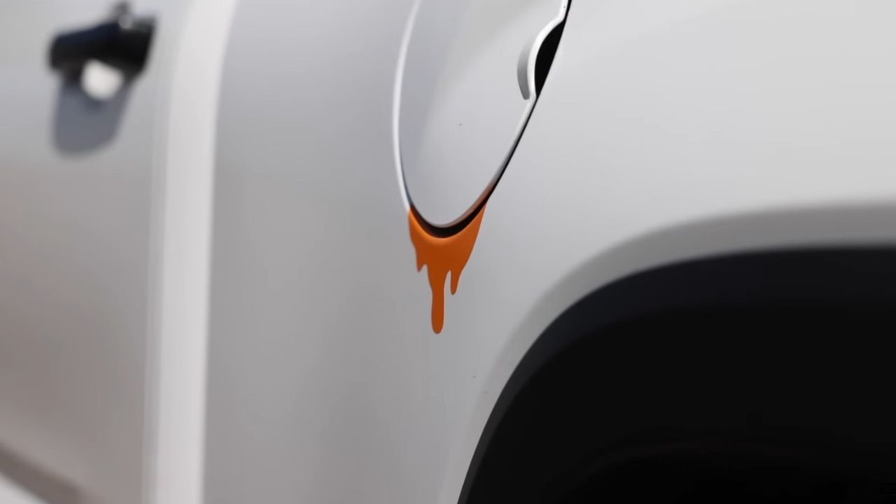 fuel inlet