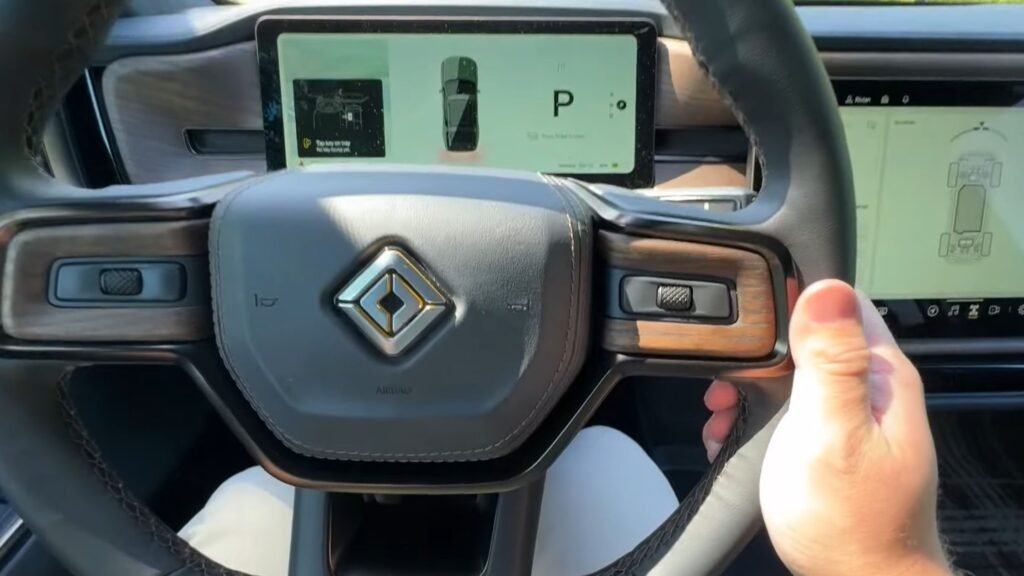 2025 Rivian R1S Interior Features