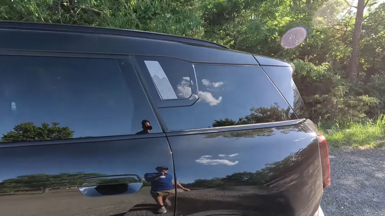 2025 MINI Countryman S Exterior and Performance