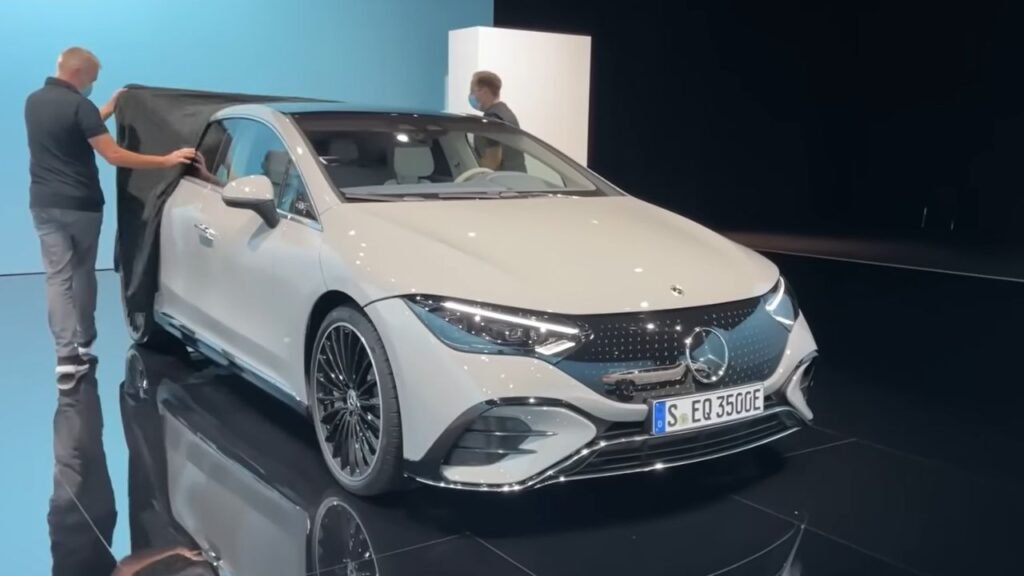 Mercedes-Benz EQE