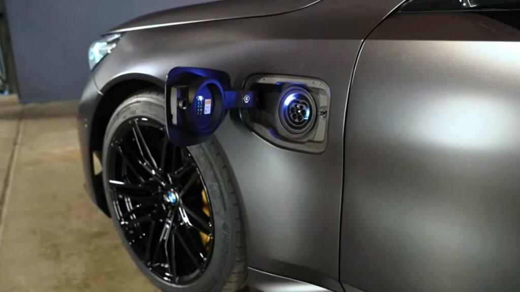 2025 BMW M5 Design and Aesthetics