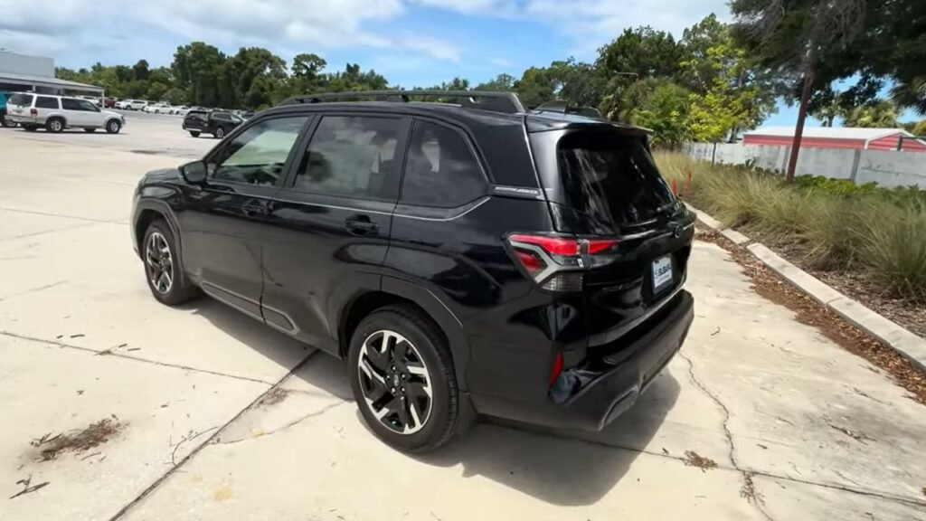 2025 Subaru Forester Fuel Economy and Handling