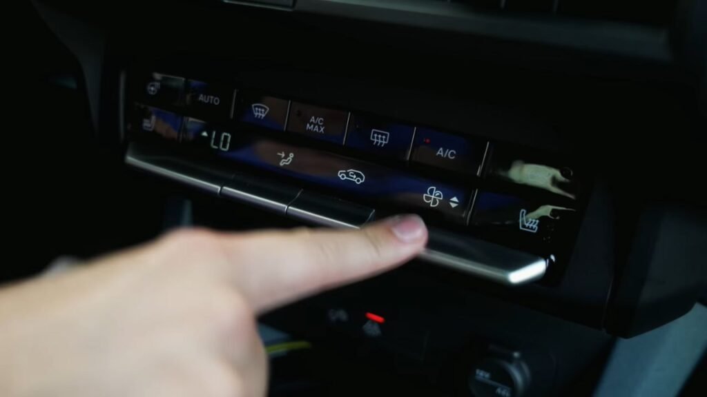 Interior Features: Retro Charm Meets Modern Tech