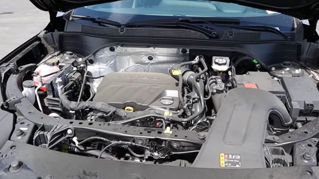 2024 Chevy Trax Active Under the Hood