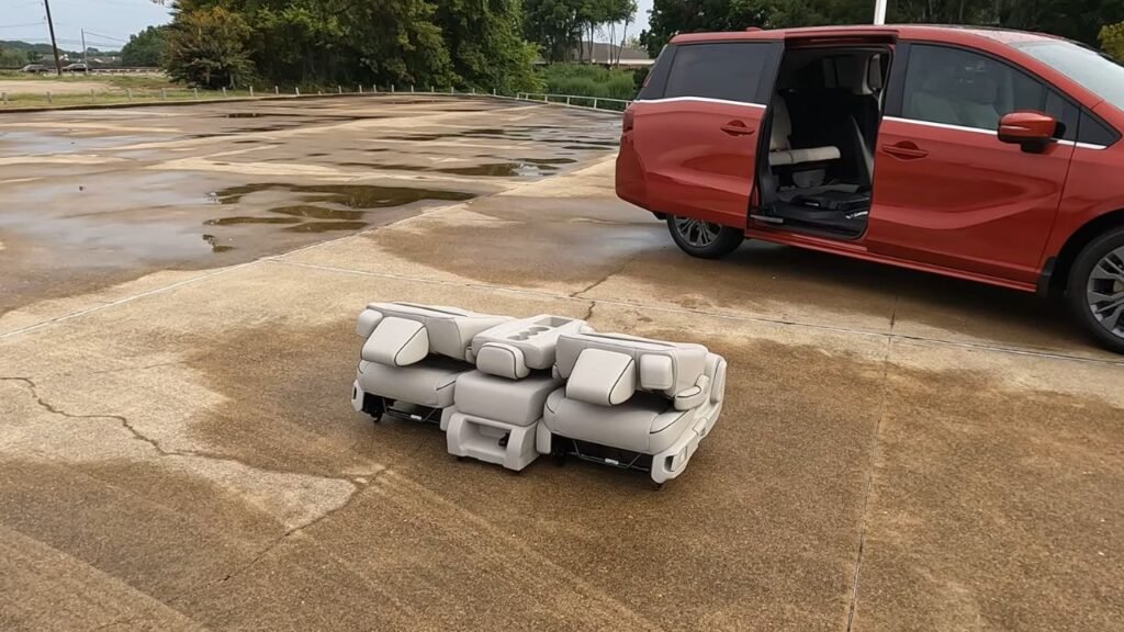 How to Remove and Reinstall the Middle Row Seats in a Honda Odyssey (2018-2025)