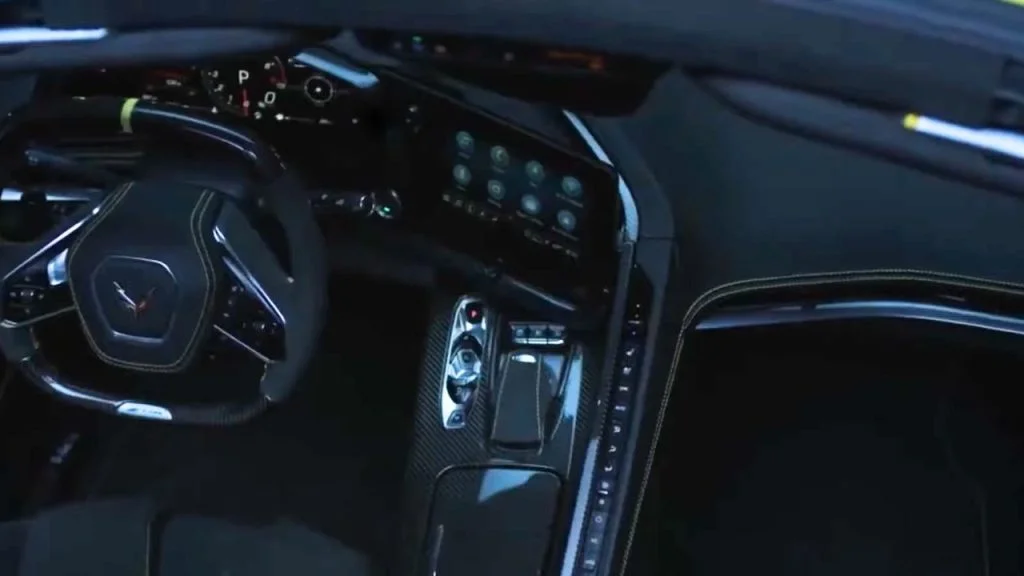 2025 corvette suv image steering 