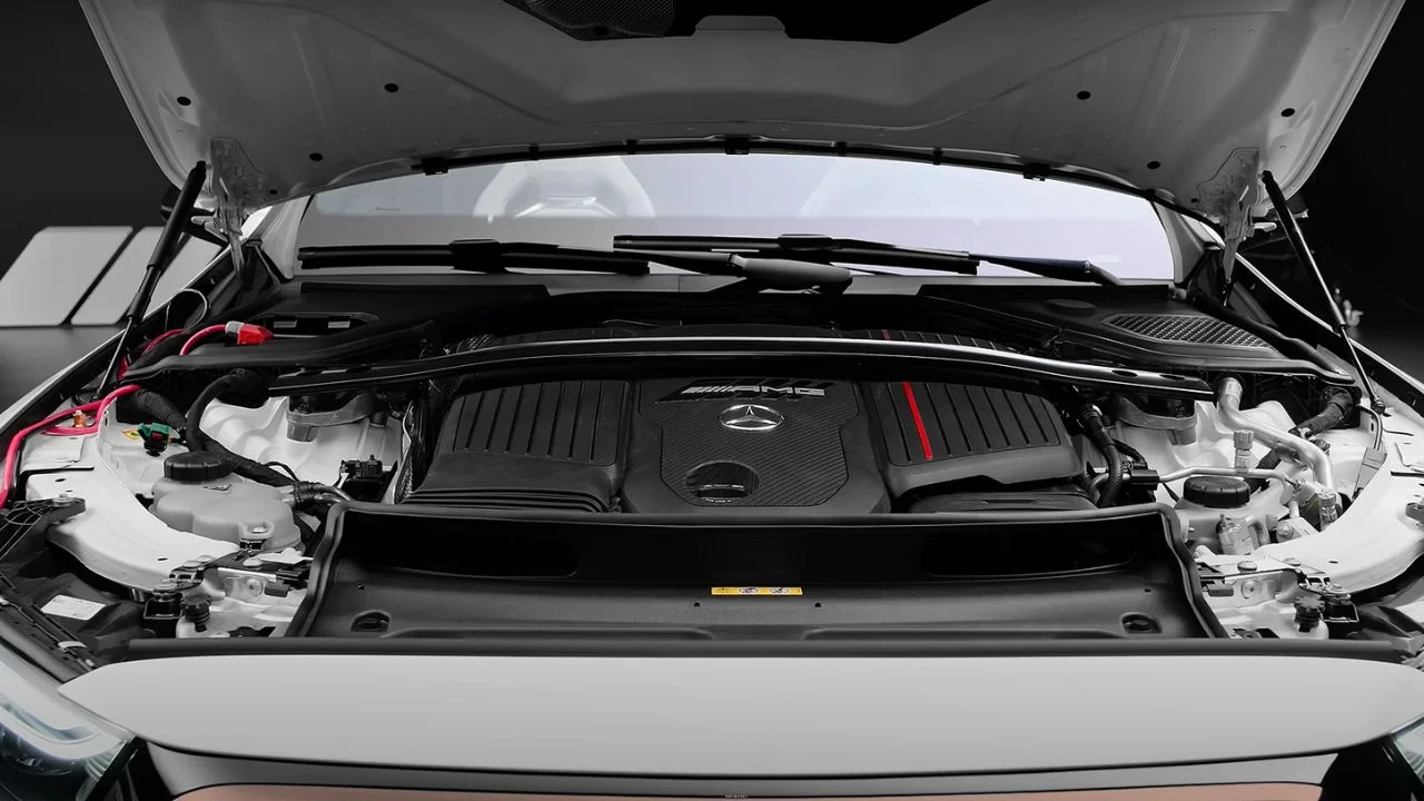 2025 Mercedes-AMG E53 Engine Image