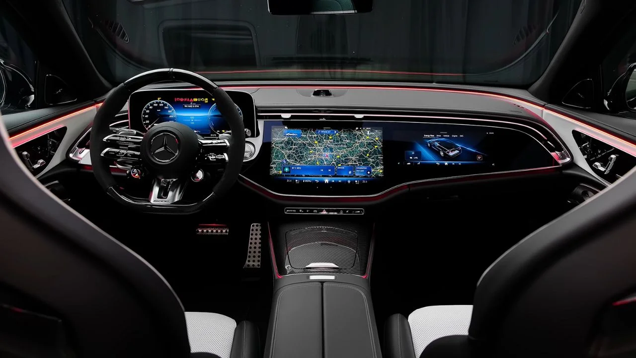 2025 Mercedes-AMG E53 Interior Image
