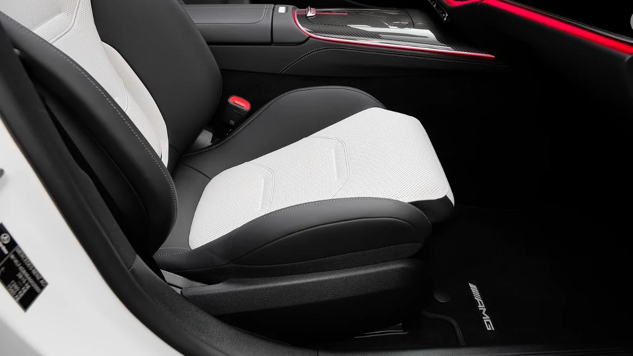 2025 Mercedes-AMG E53 Seat Image
