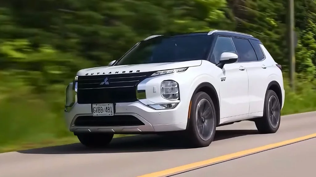 2025 Mitsubishi Outlander Specs