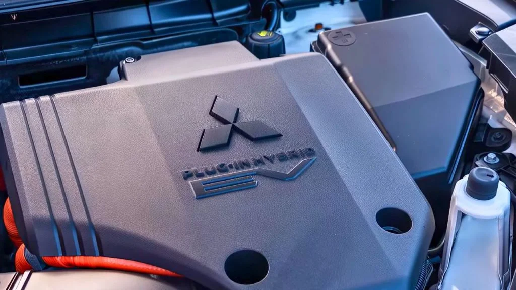 2025 Mitsubishi Outlander Engine & Performance