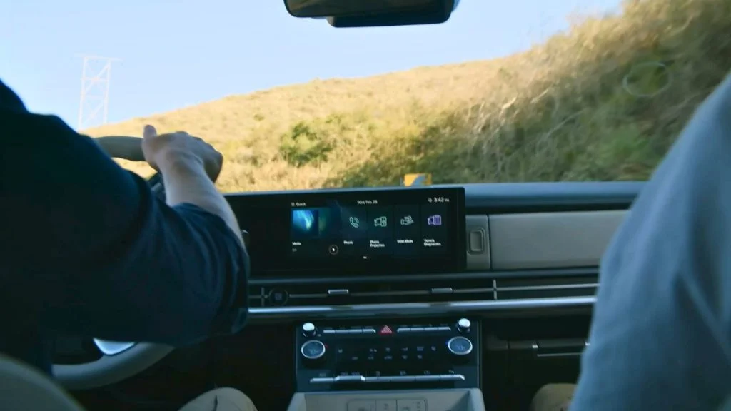 2024 Hyundai Santa Fe - Performance and Handling