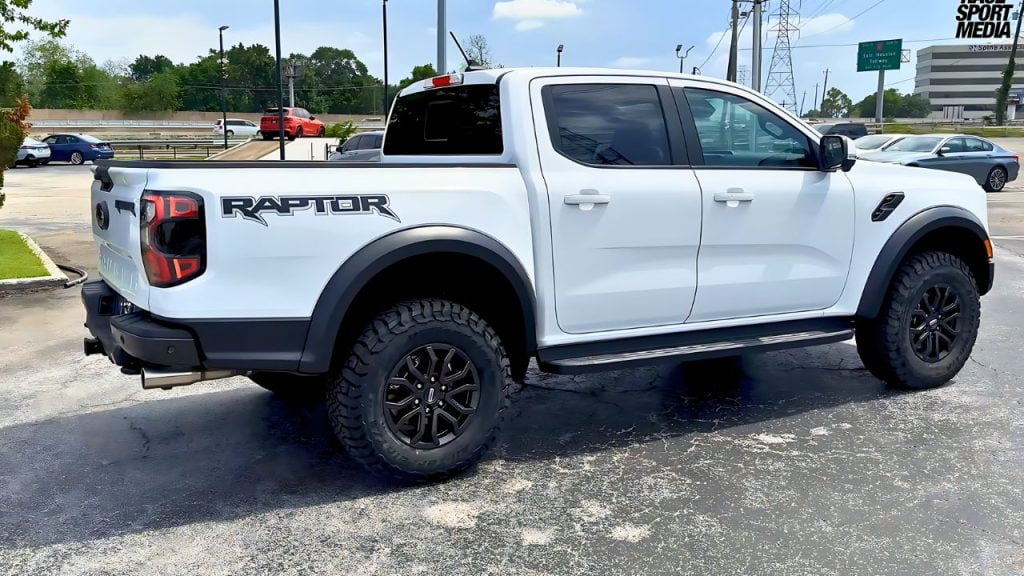 Pros & Cons of 2024 Ford Bronco Raptor