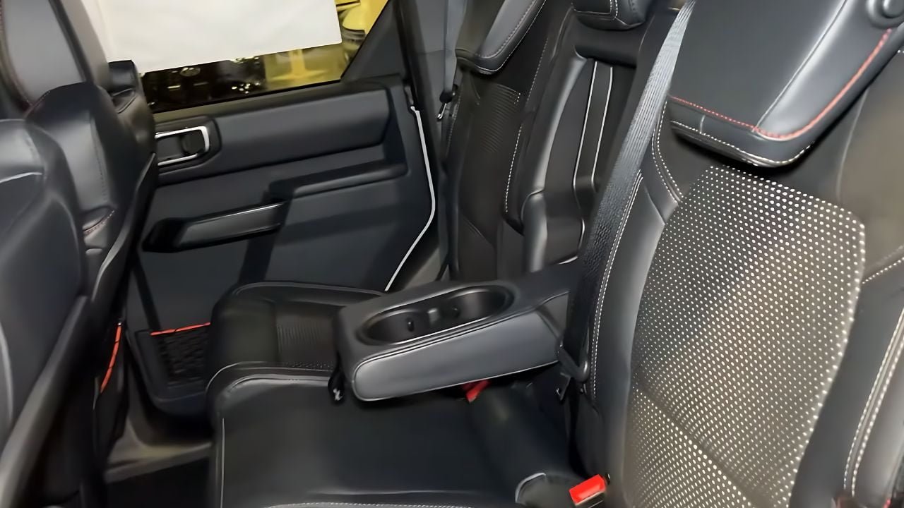 Interior Highlights of the 2024 Bronco Raptor with Image Gallery ...