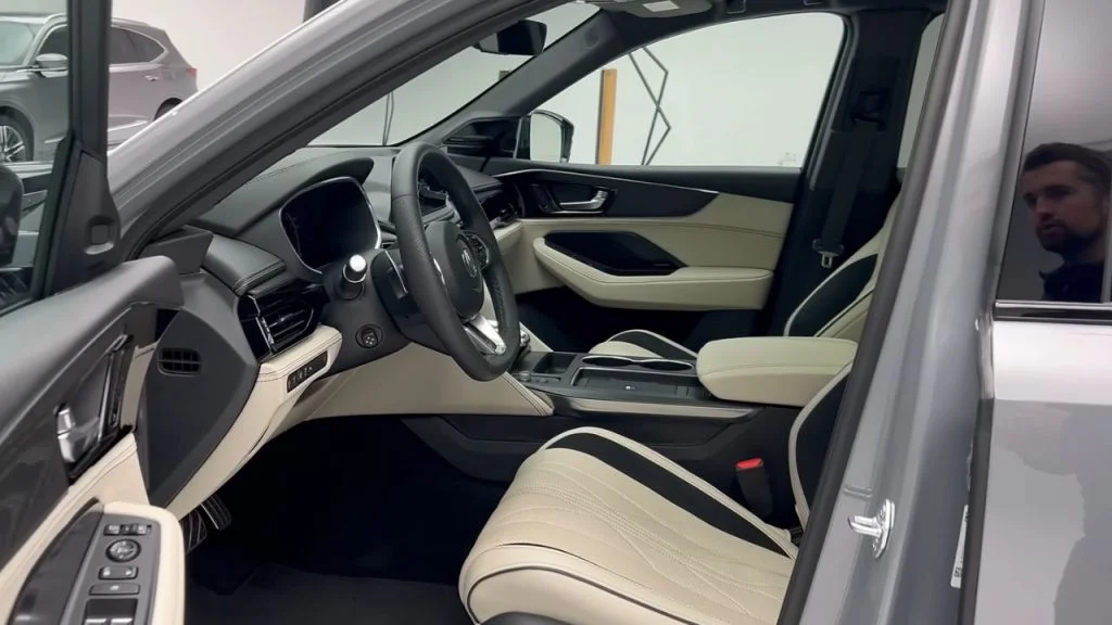 2025 Acura MDX Drive Seat