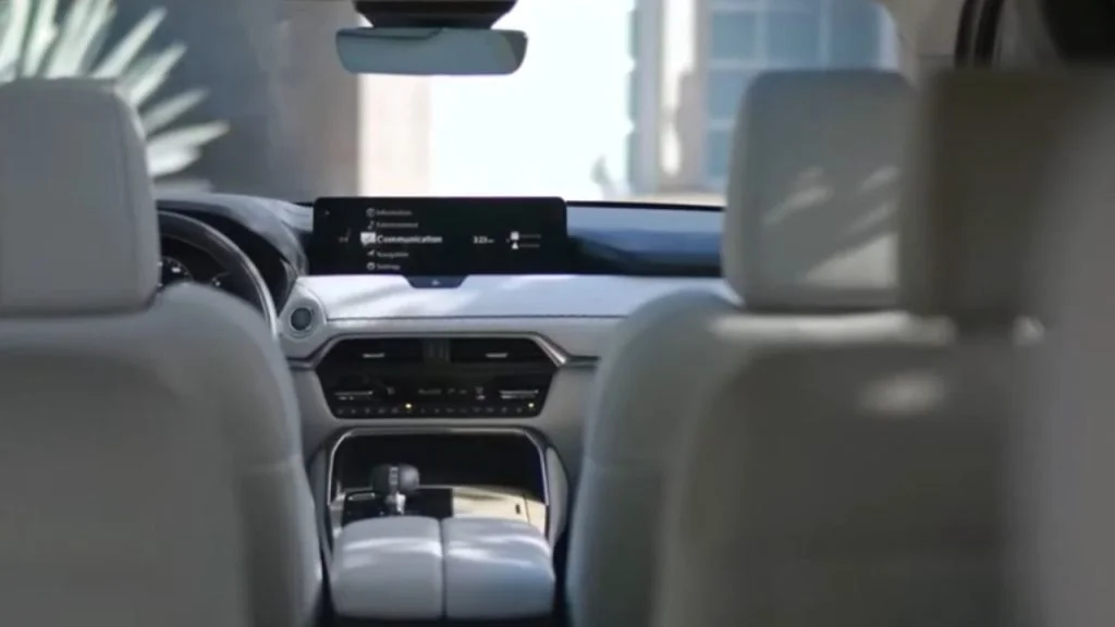 2025 Mazda CX-70 Cabin