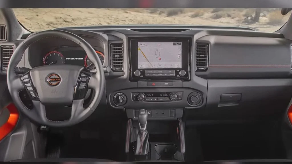 2025 Nissan Frontier Digital Screen