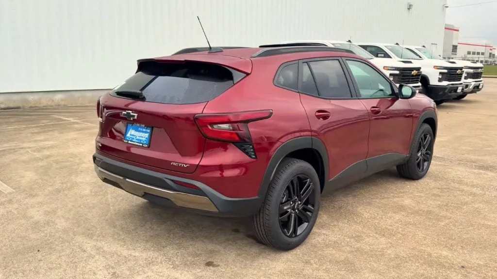 2025 Chevrolet Trax: Specs