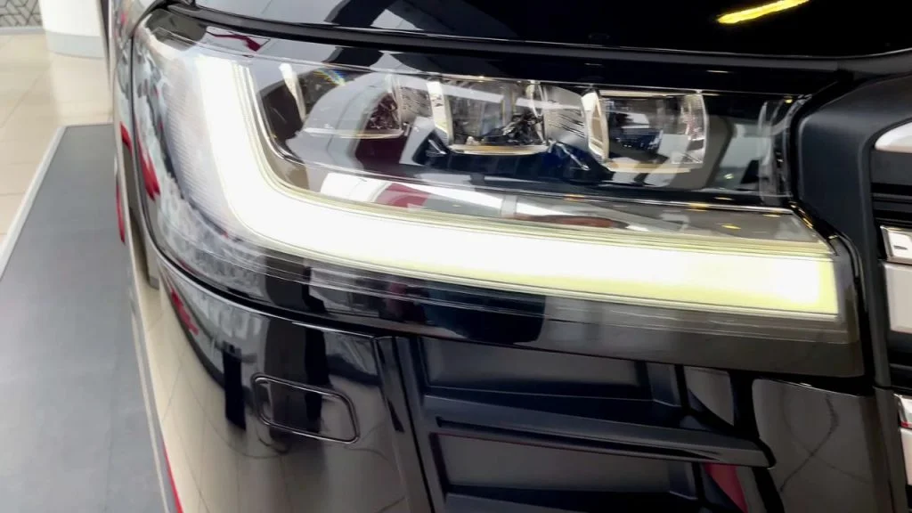 2025 Land Cruiser Front Headlight