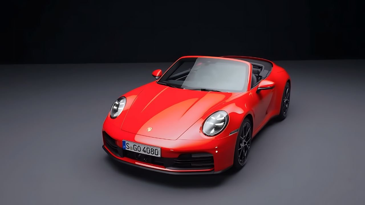 2025 Porsche 911 GTS Unveils T-Hybrid Power in the 992.2 Generation