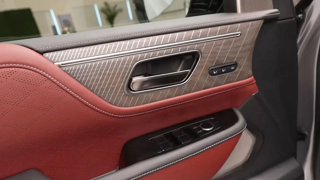 The 2025 Infiniti QX80 Interior